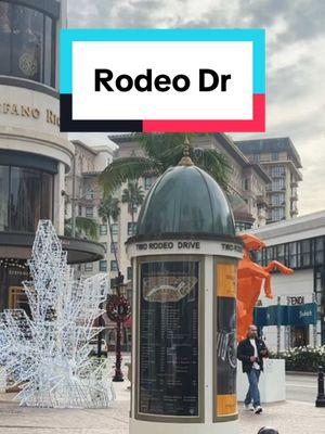 My favorite part of LA hands down!! #beverlyhills #rodeodr #90210 #visitlosangeles #latravel #visitcalifornia #whattodoinla 