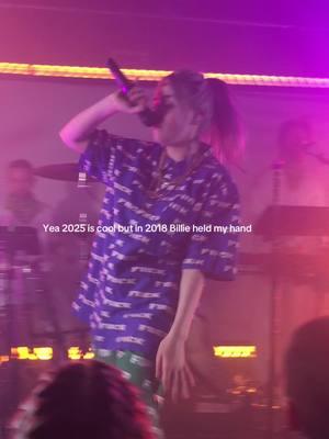 Not me crying #billieeilish #finneas #billieeilishedits #billie #dontsmileatme #hmhas #birdsofafeather @BILLIE EILISH @FINNEAS 