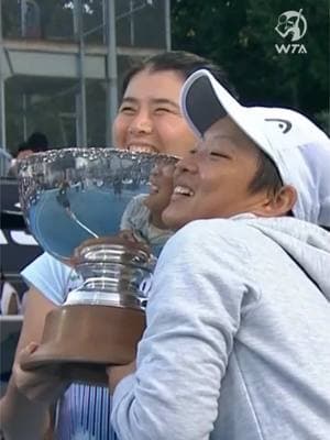 only good vibes with these two 🤗🏆 Jiang/Wu take the doubles title in Auckland! #WTA #auckland #doubles 