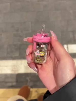 SpongeBob and Patrick are lifelong friends ☺️☺️#spongebob #patrick #lighter #cutelighter #coollghter #TikTokShop #fyp #foryou #gift #pinkflame 