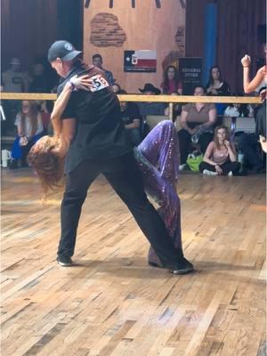 #somethingaboutawoman #countrydancing #countryswing #swingdancing #partnerdance #forevercountry #dancecompetition #randompartnerrandomsong #dallastx #fyp 