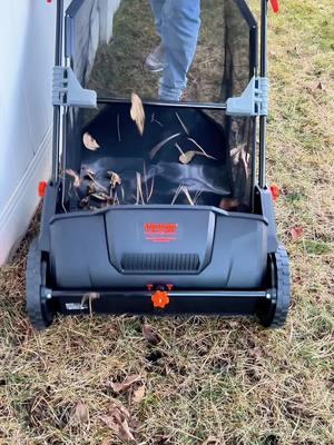 #leaves #winwinwin #yardwork #lawnsweeper #ttshop 