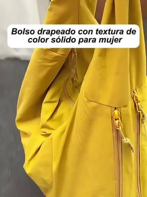 Me encanta el color y la forma ❤️#totebag #backtoschool #tote #giftideas #fallbag #christmascountdown #carryonbag #workbag #stylish #crossbodybag #shoulderbag #shoulderba #bigbag #tiktokshoplastchance #tiktokshopnewyearnewaura