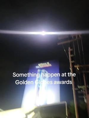 Something happen at the Golden Globes awards. #goldengloves #lapd #goldenglobes2025 #losangeles #crime #hollywood #police #ghettobirds#helicopter 