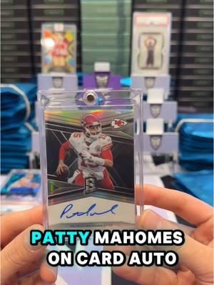 Patrick Mahomes Auto /49 🐐 Prime Brady or Prime Mahomes… who you got?  #s#sportscards#sportscardscollectors#sportscardsinvestings#sportstiktokw#whodoyoucollect#a#auton#NBAc#cardbreaksl#livebreaksf#footballn#nflr#rookiep#paniniamericab#basketballf#footballcardsb#basketballcardsb#baseballm#MLBb#baseballcardst#tradingcardsp#prizmf#fanaticstopps 