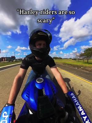 So scary 🤣 #fyp #foryou #foryoupage #dallas #texas #r6 #biker #biketok #facts #viral #trending #trend #harleydavidson #brother #harley #creatorsearchinsights #contentcreator #blowthisup #2025 