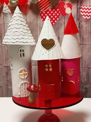 Today let’s make a Valentine light up village from pringles cans ❤️ #valentinesdiy #valentine #DIY #artsandcrafts #tutorial #handmade #craft #valentinecraft #recycle #art #pringles 