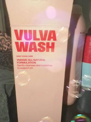 🥰 #vulva #vmagic #phbalance #cleanser 