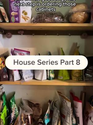 House Series Part 8: Sitting Room/Pantry. Check out the Pantry Packet in my Declutter Kit! #Organizing #organizingtips #declutter #decluttering #decluttertips #declutterwithme #professionalorganizer #decluttercore #decluttercoremethod #howtodeclutter #howtoorganize #cleaning 