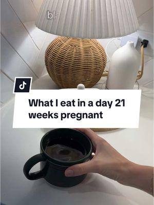 What I eat in a day during pregnancy + includong supplements #CapCut #whatieatinaday #eatinaday #pregmancy #pregnancyhealth #health #pregnantlife #pregnancy #fyp #relatablemotherhood #motherhood #momlife 