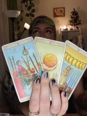 Cuidado con las personas con intereses $$$👀 #LIVEhighlights #TikTokLIVE #LIVE #tarot #tarotespañol #horoscopo #astrology #consultas #fyp #astrologia #witchtok #relacionestoxicas #tarotespañol #psicologia #tarotista 