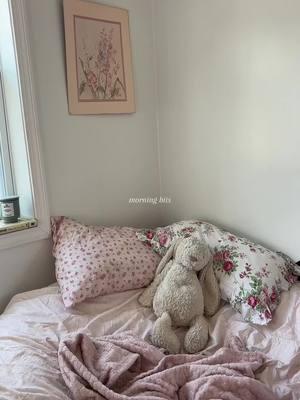 morning bits 🐰🩰🤍 ~ #girly #girlytok #lightpink #floral #cottagecore #grandmacore #aesthetic #pinterest #moodboard #inspo 