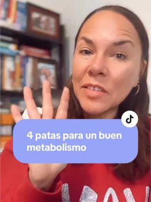 La alimentación correcta mantiene un buen balance de hormonas como la insulina, esta hormona determina si almacenas o quemas grasa. Los alimentos altos en carbohidratos elevan la insulina, la proteína lo hace  en menor medida y las grasas tienen una mínima influencia en ella. El estrés, eleva hormonas como el cortisol que a su vez eleva la glucosa en sangre, la insulina y la leptina, hormonas que te llevan a comer de más y a ganar peso sobre todo en tu abdomen. No dormir adecuadamente te lleva a iguales consecuencias porque entre otras causas eleva tu cortisol y el ejercicio extenuante también lo hace, es mejor mantenerte en movimiento, hacer caminatas en la naturaleza, planificar ejercicios de alta intensidad  por corto tiempo o ejercicios de pesa 2-3 calveces a la semana pueden ayudarte.  Si quieres conocer el estado de tu metabolismo comenta INSULINA y recibirás una encuesta que te ayudará a determinarlo 🙏❤️ #insulinaalta #prevenciondiabetes #metabolismolento #resistenciaalainsulina #yamilkaizquierdo_ #cerebrovalioso #perderpesosaludablemente #metabolismosano 