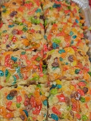 THEE FRUITY PEBBLE BISCUITS THE Lii WAY! BETTER MAKE SOMEEE XOXO #Lii 💋😍♥️ #biscuits #fyp #fruitypebbles #breakfast #brunch 