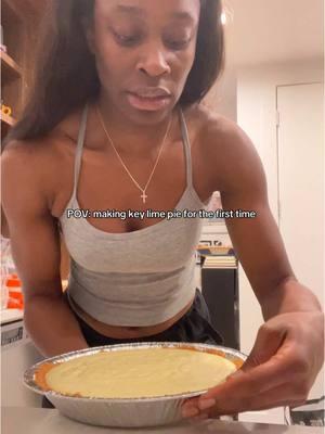 Another week, Another recipe 🥧 #baking #ny #nyc #bakingrecipe #bakingszn #bakingtiktok #keylimepie #baker 