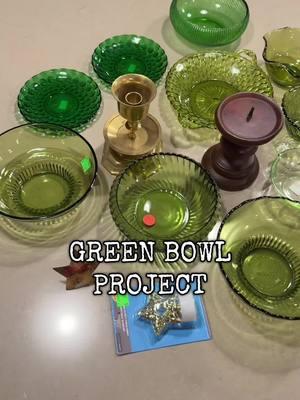 If you guessed the green bowls were for a Christmas tree, you were right!! I had such high hopes for it and it is pretty cute. But, since I insist on thrifting the items, this is what I had to work with! 😵‍💫🎄 ••••••••••• #Vintage #thrifter #thriftfinds #thrifteddecor #thrift #thrifting #thrifthaul #thrifttok #vintagevibes #vintagestyle #christmas #christmasdecor #vintagechristmas #DIY #craft #christmasdiy #christmascrafts 