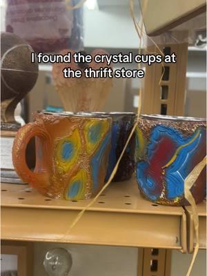 Iykyk #fyp #crystalcup #crystalcups #mug #christmasgifts #instascam #instagramscam #instagram #facebookscams #tiktokscam 