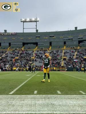 It’s Tundra time #nflgameday #gopackgo #packersvsbears #lambeaufield 