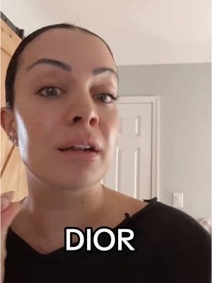 People are calling me crazy for "obsessing" over this but I think it's crazy that people don't care anymore. They've become desensitized to car sized bags over their homes. The video I caught of them morphing is a little over a minute in. That's the reason I think it's PBB or real life you know what. #dior #diortok #diorbag #orb #newjersey #aliens #fyp 