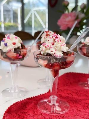 Chocolate Covered Strawberry Cups 🍓🍫 top with whipped cream and sprinkles and serve for a healthy-ISH treat for the kiddos! To melt the chocolate bars, heat up water (I brought mine to a simmer on the stove) and add your chocolate bars and submerge for 1-2 minutes until it feels mushy and melty then clip the corner and pour over chopped strawberries. #easydesserts #healthydesserts #ValentinesDay #easydessert 