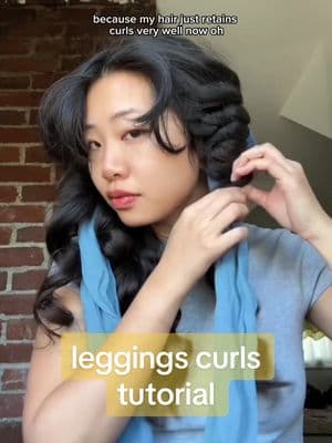 Replying to @Ioana Batcu sorry this was confusing as hell but I have a better tutorial pinned on my reels hehe #leggingscurls #overnightcurls #heatless #heatlesscurls #heatlesshair #heatlesswaves 