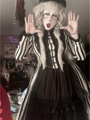 #goth #gothic #stripes #beetlejuice #gothiclolitafashion #gothiclolita #gothicvictorian #victorianfashion #fashion #victorian #gothicfashion #tradgothmusic 