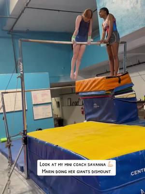 #gymnast #fypシ゚viral #gymnasticstiktok #gymnastics #unevenbars #giants #dismount #notscared #workinginprogress 