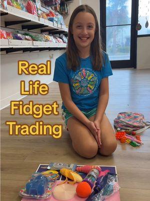 I love when people come and fidget trade with me at @Fidget Toys Plus 🫶🏻 #mrsbench #fidgettoysplus #mrsbenchfidgets #worldsbiggestfidgettoystore #mrsbenchfidgets #fidgettrading #reallifefidgettrading 