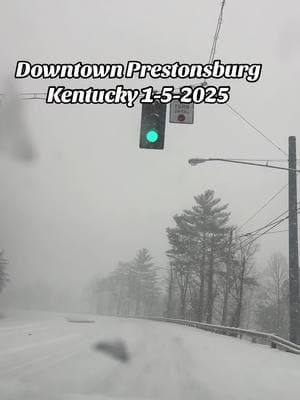 Today around noon #prestonsburgky #prestonsburg #winterstorm2025 #snow #winterweather #easternkentucky 