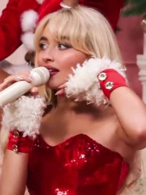 I love her in Nonsense Christmas💗 I know it’s not Christmas anymore but I had to edit her in Nonsense Christmas. #sabrinacarpenter #sabrinacarpenteredit #shortnsweet #shortandsweet #shortnsweettour #shortnsweetalbum #nosensechristmas #nosensechristmassabrinacarpenter @Sabrina Carpenter 