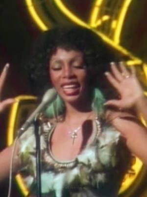 love to love you <3 #donnasummer #queenofpop #queenofdisco #70s #80s #fyp #foryou 