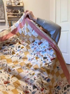 Going through this pregnancy without my mom has been so hard. She was truly a baby expert, had 5 natural births, breastfed all kids for 2 years, and had a home daycare most of her life. I would kill to have her guidance through motherhood. Having some things from her brings some comfort ❤️ #grief #ripmom #pregnancy #babyquilt #quiltpattern #sewing #36weekspregnant 