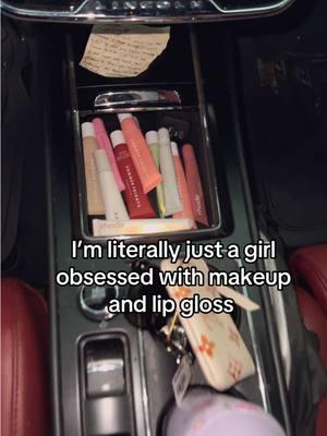 Doesn’t every girl car look like this @Summer Fridays @rhode skin @Refy Cosmetics #lol #lipstick #makeup #gloss #sephora #summerfridays #rhode #refybeauty #lincoln #car #girlcar 