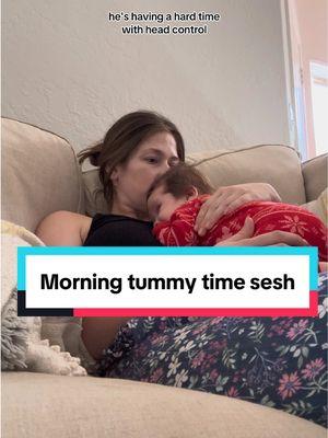 Tummy time (and floor play) support happening in the subscription. LIVE masterclasses twice a month: next one Friday 1/10 at 2:30pm (AZ time!) #momtok #MomsofTikTok #newborn #babytips #pediatricPT #babiesoftiktok #postpartum #babydevelopment #milestones 