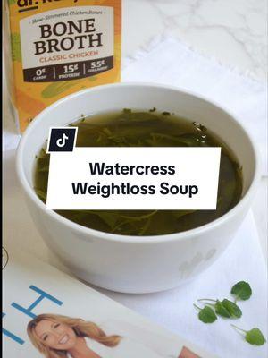 Watercress Weightless Soup Kicking off #SoupSunday with my Watercress Weight Loss Soup—your secret hack for shedding pounds and beating bloat!  Packed with greens, detoxifying spices, and of course #BoneBroth, enjoy! Ingredients: 8 cups Classic Chicken Bone Broth 1” fresh ginger root, minced 2 cloves garlic, minced ½ tsp ground turmeric Pinch cardamom Pinch cayenne pepper Pinch ground cumin Pinch hand-harvested sea salt 2 cups watercress, chopped ½ cup parsley, chopped 2-3 scallions, chopped 2 cups baby spinach - Bring broth, spices, and seasonings to a boil in a large pot. - Reduce heat to low, lid, and simmer for 10-20 min. Add in all greens once simmered and serve to enjoy! • • • • • #january #soupseason #soup #weightloss #debloating #antiinflammatory #healthyrecipes #EasyRecipe 