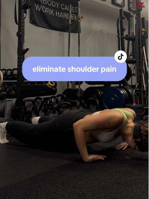 consistency is key for pain free movement 🦴🔋 as you can see all of these are little to no weighted movements, if you’re someone who is in pain you need to focus on strengthening all ranges of motions when we are injured or in pain we often think we need to just rest and neglect movement which WONT help at all or like me you may want to just keep doing what your doing may that be lifting weights and hope you just start to get better if you’re TIRED of having aches, pains, being injured, lacking flexibility and range of motion i am here to help DM me or comment NEED down below 💌  #mobilitytraining #mobilitycoach #shoulderpain 