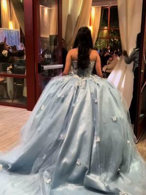 a disney princess 🥹🩵 #quinceañera #quinceañeras #quincechoreographer #choreography #maestradebaile #choreographer #vals #bailes #surprisedance #coreografia #quincedress #waltz #quincecourt #cinderella #beautyandthebeast #disneyprincess #babybluedress #babybluequince #quinceentrance #quinceentrancewithbanda #quinceaños #quinceparty 