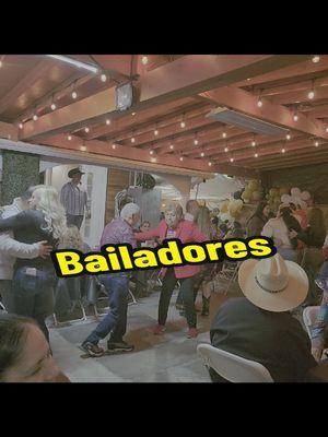 Parejita Bailadora con toda la actitud Bravo aplausos 👏 🙌 #dancing #bailadores #baile #dancing #Cumbia #Paramount #fyp #parati #california #envivo #musica #baile #michoacan #tierracaliente #guerrero #colima #durango #chihuahua #sinaloa #free #elsalvador #texas #nuevayork #guatemala #elsalvador #domingo #michelada #beer #cerveza #utha #nicaragua #chile #brasil #dancing #livemusic #norteño #Cumbia #dj #bailador #free #elsalvador #michelada #beer #cerveza #utha #nicaragua #chile #brasil #dancing #livemusic #norteño #Cumbia #dj #concierto #domingos #fyp #swapmeet #fleamarket #dancing #mexican #mexicandance #huapangosperros #huapango #jalisco #jalisco #oaxaca #quebradita #bandasinaloense #vaquerosmexicanos #grupoenvivo #banda #live #concert #texas #nuevayork #guatemala 