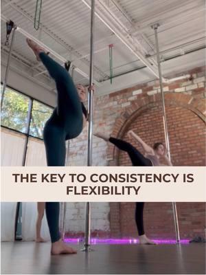 IF YOU HAVE A HARD TIME STAYING CONSISTENT, YOU PROBABLY ALSO HAVE A HARD TIME STAYING FLEXIBLE.  For example… 👉🏻 You planned to cook a healthy dinner. But then you got stuck at work and by the time you got home it was too late and you were too tired to get in the kitchen.  In that moment do you throw in the towel and order pizza? Or do you grab the shrimp and veggies you have in your freezer and throw it in a pan for 5 minutes?  👉🏻 Or you planned to get a leg day in but your knee pain is flaring up.  Do you use that as an excuse to skip the gym? Or do you switch to an upper body day? 👉🏻Or you packed a lunch to bring to work, but you forgot it at home.  Do you make the healthiest choice possible given what’s available to you? Or do you throw your hands up and hit the drive through for a burger and fries?  Do you see how all of these choices could add up so quickly? And how with just a little bit of flexibility in allowing your plans to shift, you could stay on track a lot more often than you do right now? But that perfectionistic part of you keeps running the show. As soon as things don’t go EXACTLY as planned, as soon as you can’t follow your plan TO A T, she’s ready to throw the baby out with the bath water.  I used to do the exact same thing. Perfectionism pretty much ran every part of my life. And while I thought it was helping me show up better, it was actually preventing me from showing up at all.  If this resonates, I have a solution for you… comment “FLEXIBLE” 💬 and I’ll send it your way.  #consistencyiskey #flexibilitynotperfection #ditchperfectionism #progressnotperfection #stayflexible #balancedliving #healthymindset #mindsetmatters #overcomeperfectionism #healthylifestylehabits #smallchoicesbigimpact #sustainablehealth #nutritionandmindset #holisticapproach #realistichealth