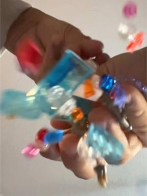 Just 28 seconds of being inundated by translucent and metallic #Lego pieces.  . . . . #legos #legoasmr #legocollector #legosorting #afol #legotok #bricktok #legotiktok