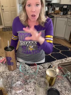 PURPLE PICKLE PICKLEBACK JELLO SHOTS - for the VIKINGS WIN! SKOL! 💜💛💜💛💜💛💜💛 #giddyupbitches #irishwhiskey #picklebackjelloshots #jelloshots #bebrave #vikings #minnesota #minnesotavikings #purpleandgold #picklebacks #skol 