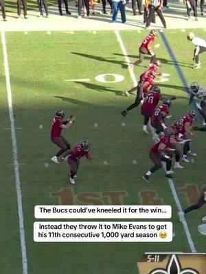 Things you love to see 😅 #mikeevans #buccaneers #nfl #nflfans #nflweek18 #saints #sports 