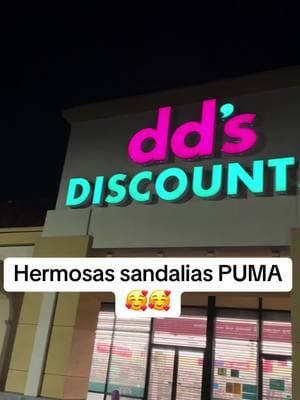 Hermosas sandalias PUMA 🥰🥰 #ddsdiscounts #sandalias #sandals #contenido #foryourpage #greenscreen #shopping 