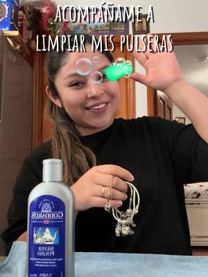 tu que líquido utilizas para limpiarlas? #fyp #annylpez3 #vlogsdiarios #lifemom #dayinmylife #dayinmylifevlog #pandora #pandorajewelry #pandoracleaning 