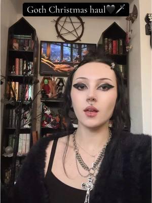 Super late Christmas haul🖤🌬️🕯️ I hope everyone had a happy new year🗡️ #goth #gothic #gothtok #gothmakeup #alt #gothchristmas #haul #christmashaul 