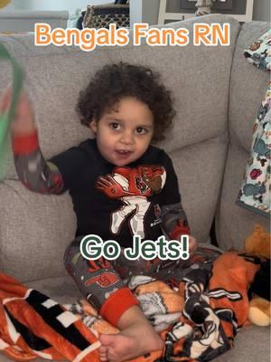 #nfl #bengals #cincinnati #cincinnatibengals #jets #kansascity #kansascitychiefs #football #playoffs #fyp #hellya #youknowwhat 