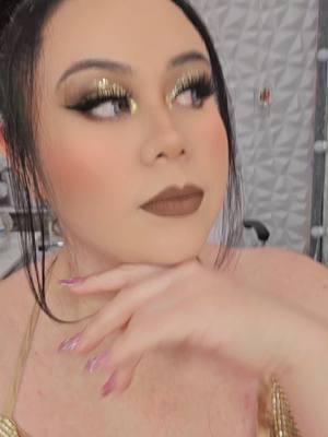 #maquillaje #makeup #goldmakeup #viralvideo #fyp #paratii #viralvideo #maquillajetutorial #make #makeuptutorial 