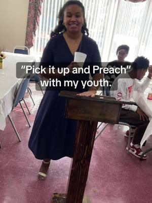 Lol they went off! #PickItUpAndPreach #ChurchTok #YouthPastor #YouthChurch #ChurchyTikTok 