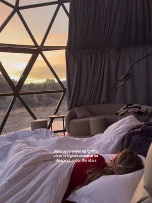 the most beautiful thing to wake up to after falling asleep under the stars 🥹💫 #travel #traveltiktok #insanehotelroom #insanehotels #glassdome #glassdomehotel #glasshotel #domehotel #clearskyresorts #clearskyresortsbrycecanyon #brycecanyonutah #brycecanyon #utahhotels #utah #stargazing #stargazer #stars #sleepingunderthestars #sleepingunderstars #sunrise #sunriseview #starstruck #star #caritravels #insaneviews 