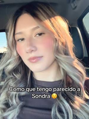 En live me estaban confundiendo con Sondra 😂 #twin #comparacion #divertido #jokes #paratiiiiiiiiiiiiiiiiiiiiiiiiiiiiiii #fypシ #live #envivo 